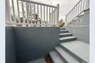 1068 Connetquot Avenue, Central Islip, NY 11722 - Photo 24