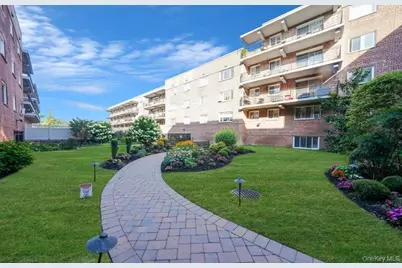 200 Atlantic Avenue #226, Lynbrook, NY 11563 - Photo 22