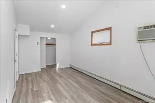 2287 7th St, East Meadow, NY 11554 - Photo 12