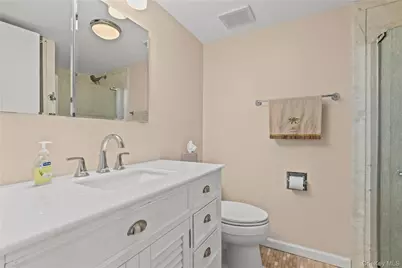 50 Jefferson Oval #A, Yorktown Heights, NY 10598 - Photo 12