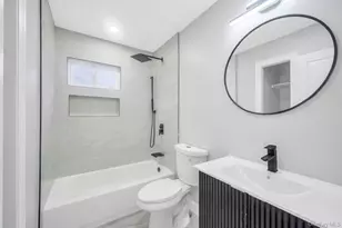 3004 New London Ave, Medford, NY 11763 - Photo 16