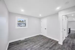 3004 New London Ave, Medford, NY 11763 - Photo 18