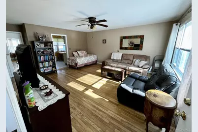 105 Finch Lane #1B, Islip, NY 11751 - Photo 4