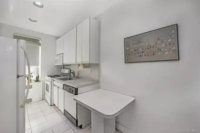 68-37 108 Street #6L, Forest Hills, NY 11375 - Photo 4