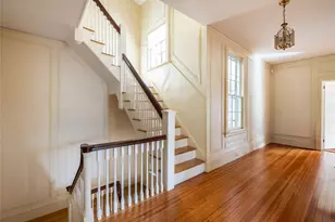 64 Plandome Ct, Manhasset, NY 11030 - Photo 12