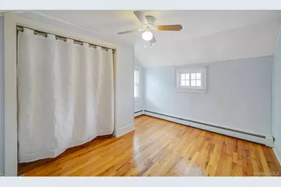 191 Smith Avenue, Islip, NY 11751 - Photo 20