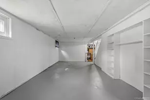 169 Wilton St, New Hyde Park, NY 11040 - Photo 10