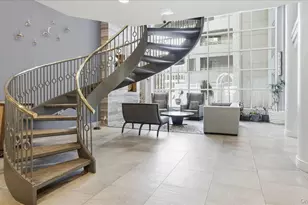 100 Cutter Mill Rd, Great Neck, NY 11021 - Photo 4