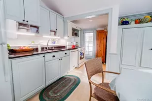 3 Vine Rd, Rocky Point, NY 11778 - Photo 6