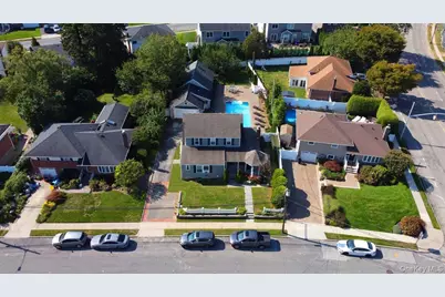 3 Berryhill Lane, Bethpage, NY 11714 - Photo 40