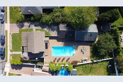 3 Berryhill Lane, Bethpage, NY 11714 - Photo 42