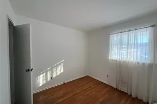 9 Hayrick Ln, Commack, NY 11725 - Photo 8