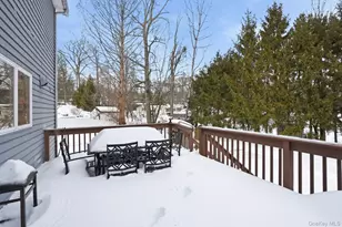 1010 Pine View, New Windsor, NY 12553 - Photo 28