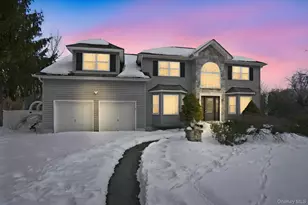 1010 Pine View, New Windsor, NY 12553 - Photo 2