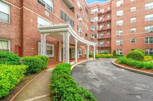 67-66 108th St, Forest Hills, NY 11375 - Photo 2