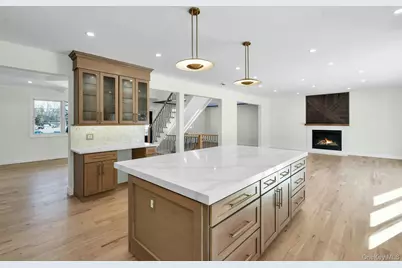 3 Carmine Court, Commack, NY 11725 - Photo 12