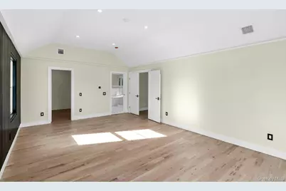 3 Carmine Court, Commack, NY 11725 - Photo 18