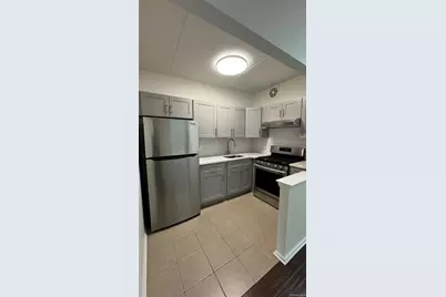 808 Courtlandt Avenue #3, Bronx, NY 10451 - Photo 2