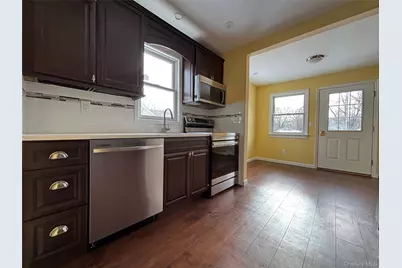 45 Waterstone Road #1, Greenwood Lake, NY 10925 - Photo 8