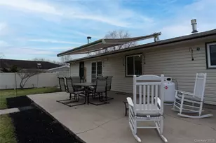 167 8th Ave, Holtsville, NY 11742 - Photo 14