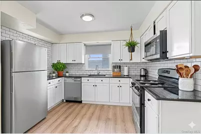 433 Elm Street, Port Chester, NY 10573 - Photo 4