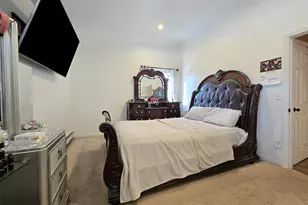 54 Beacon St, Shirley, NY 11967 - Photo 8