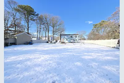 54 Beacon Street, Shirley, NY 11967 - Photo 20