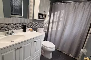 2712 Schleigel Blvd, Amityville, NY 11701 - Photo 28