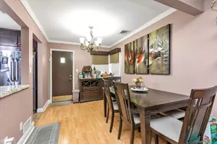 16 Layton St, Freeport, NY 11520 - Photo 6