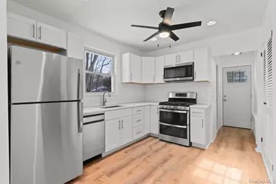 300 Waccabuc Road #2, Goldens Bridge, NY 10526 - Photo 2