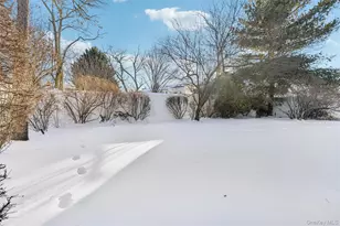 1864 Cynthia Ln, Merrick, NY 11566 - Photo 26