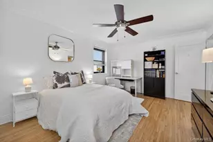 46 Terrace Cir, Great Neck, NY 11021 - Photo 6