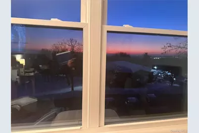 678 Sierra Vista Lane, Valley Cottage, NY 10989 - Photo 4