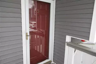 3 Skyline Ter, Nanuet, NY 10954 - Photo 2