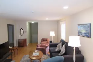 3 Skyline Ter, Nanuet, NY 10954 - Photo 10