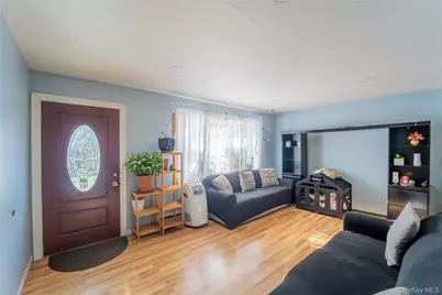 9 Patton Street, Brentwood, NY 11717 - Photo 6