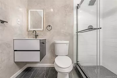 1043 Delaware Avenue, Island Park, NY 11558 - Photo 16