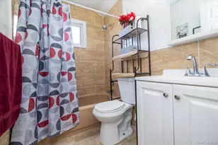 55 Bogart St, Huntington Station, NY 11746 - Photo 14