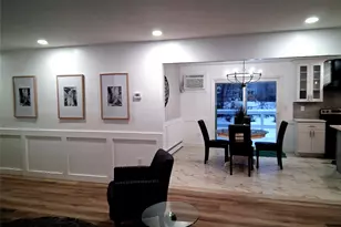 917 Sipp Ave, Patchogue, NY 11772 - Photo 8