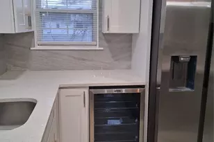 917 Sipp Ave, Patchogue, NY 11772 - Photo 18