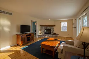 14 Whalen Dr, Hopewell Junction, NY 12533 - Photo 16