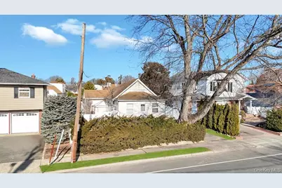 31 Cherry Avenue, Bethpage, NY 11714 - Photo 1