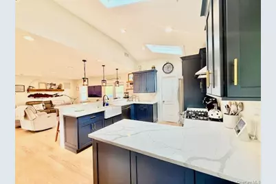 361 Rider Avenue, Patchogue, NY 11772 - Photo 14