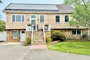 361 Rider Ave, Patchogue, NY 11772 - Photo 2