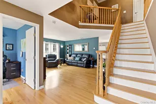 4 Macintosh Ln, Selden, NY 11784 - Photo 6