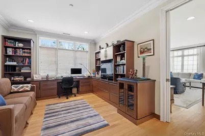 1 Christie Place #207 E, Scarsdale, NY 10583 - Photo 10