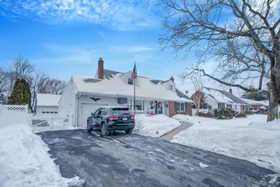 47 Grover Lane, East Northport, NY 11731 - Photo 2