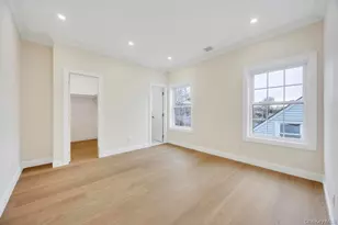 49 Anvil Ln, Levittown, NY 11756 - Photo 26