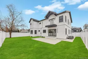 49 Anvil Ln, Levittown, NY 11756 - Photo 44