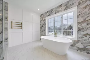 49 Anvil Ln, Levittown, NY 11756 - Photo 34